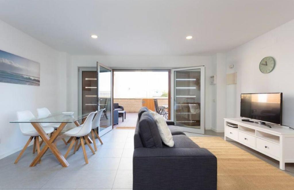 Apartmán Modern Seafront Flat With A Private Garage El Médano Exteriér fotografie